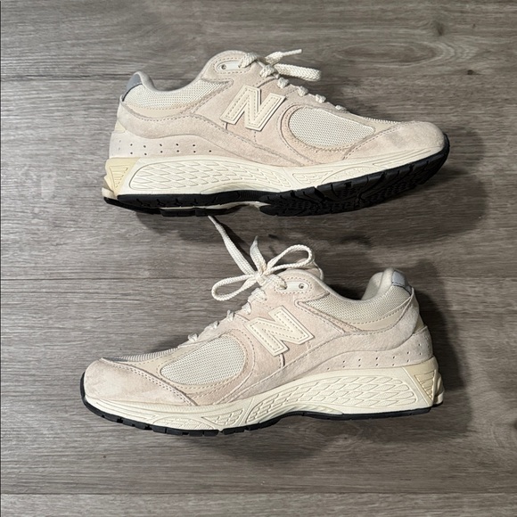 New Balance 2002R — Calm Taupe/Angora/Silver Metalic - Picture 3 of 9